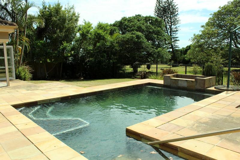 5 Bedroom Property for Sale in Lovemore Heights Estate Eastern Cape